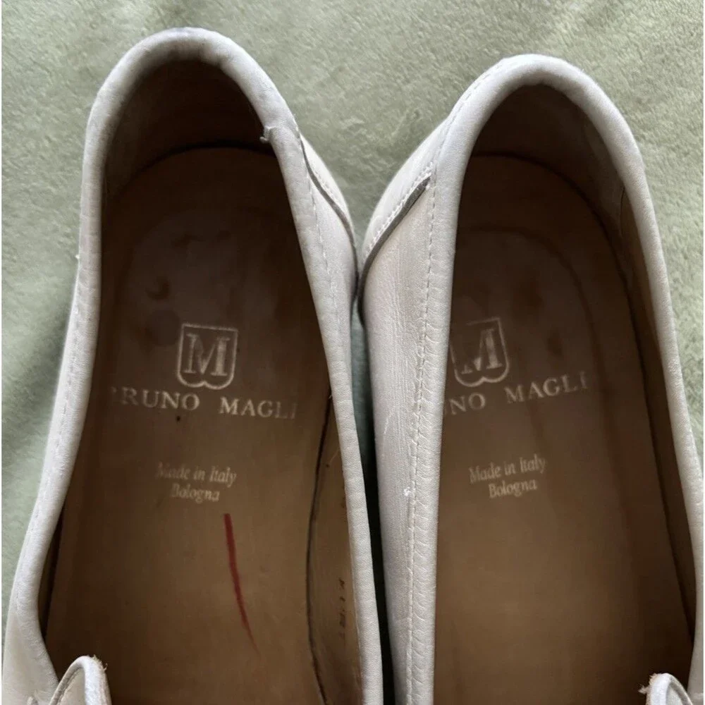 Bruno Magli Men’s Beige Leather Slip-On Loafer Flats Comfort Round Toe 11.5